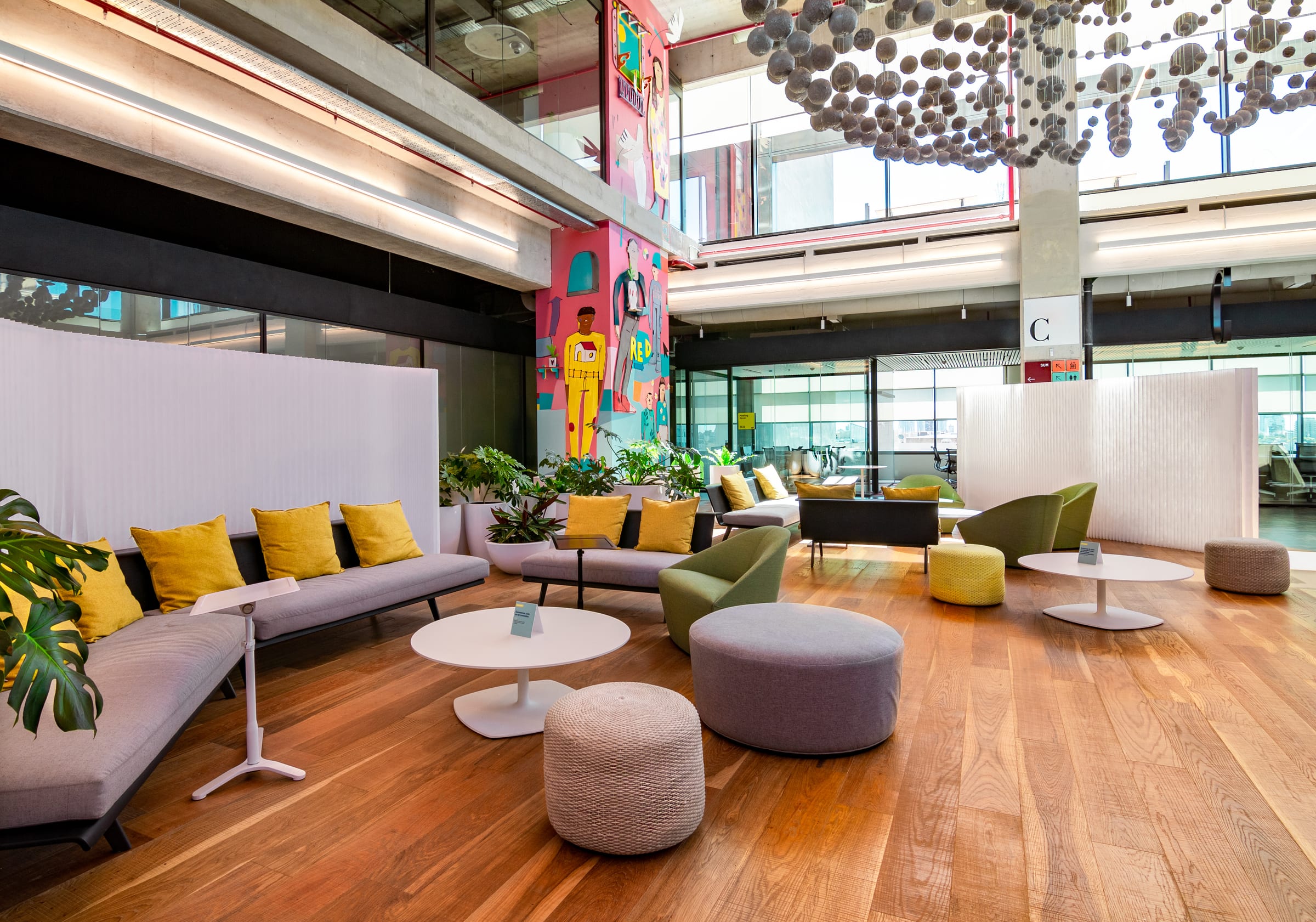 Oficinas Polo Dot — imagen 3