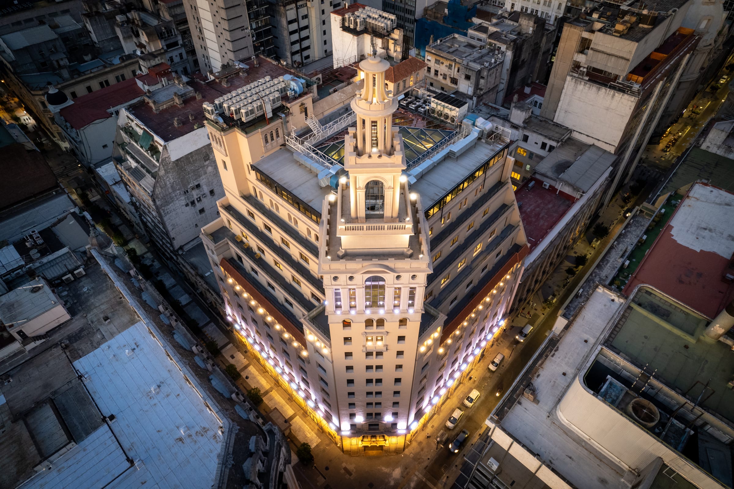 Torre Florida — corporativo de HSBC en Microcentro, Buenos Aires, registro audiovisual por Interval